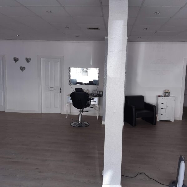 20200603 120603 600x600