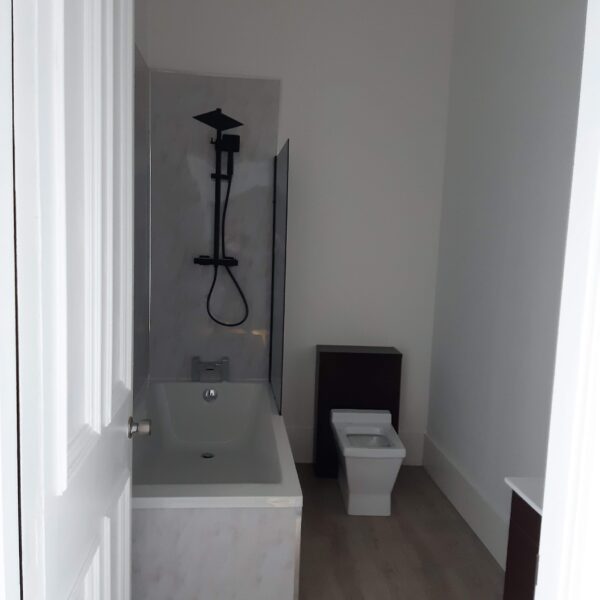 20200615 164447 600x600