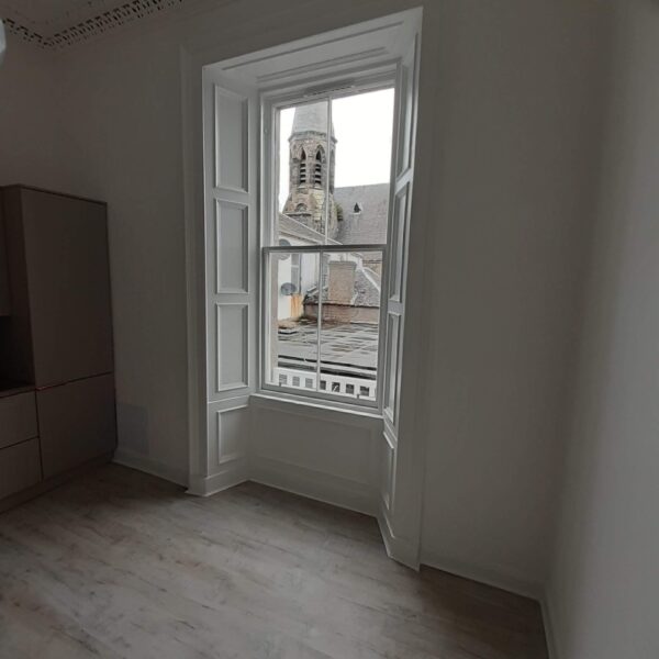 20200615 170346 600x600