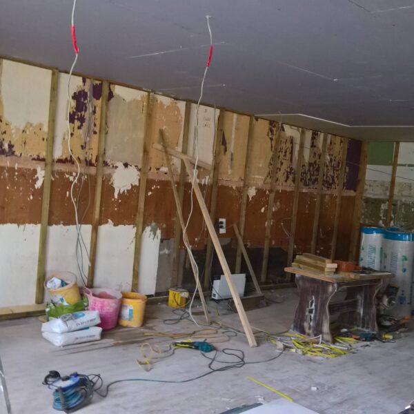 WP 20180914 18 32 17 Pro 600x600