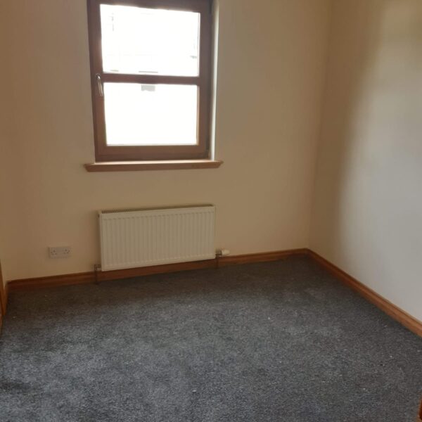 WhatsApp Image 2025 12 17 at 21 35 23 600x600